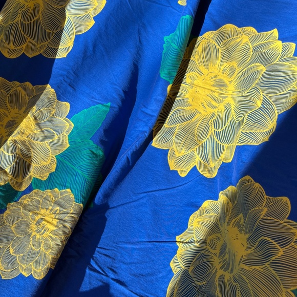 Distinctly Home Queen 100% cotton floral duvet cover, blue & yellow - Picture 5 of 12